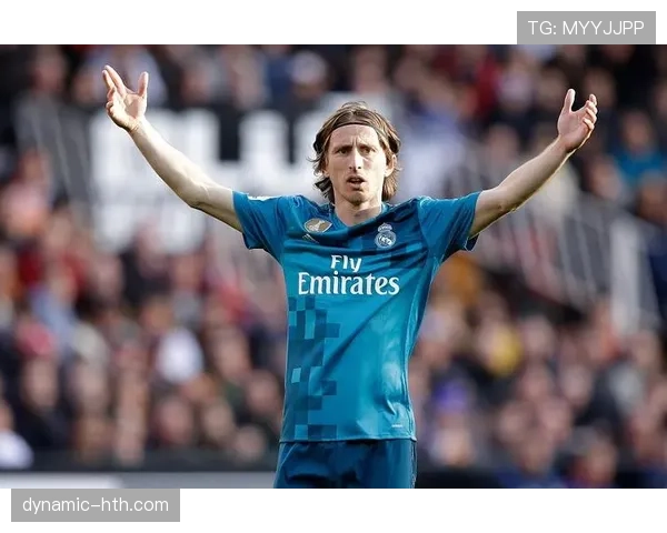 瓦伦西亚战术调整引热议,持续优化或成扭转颓势关键